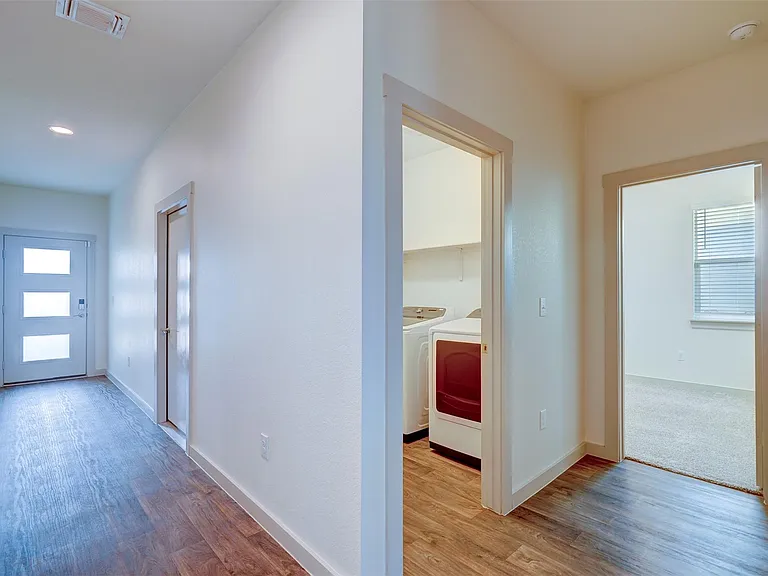 4613 Tully Dr — Photo 10