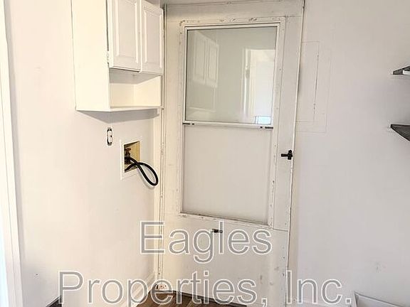 5th image of 1401A Dakota Ave