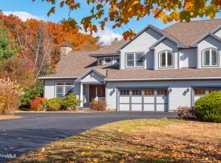 62 Stockbridge Ter, Lee, MA 01238
