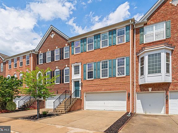 2nd image of 8923 Purple Lilac Cir