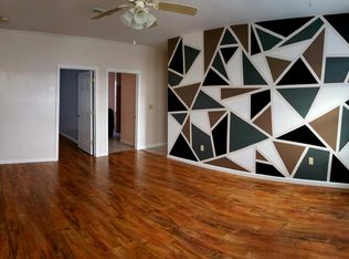 999 Main St, West Springfield, MA 01089