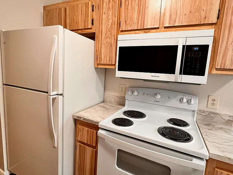 827F Cheney Hwy — Photo 26