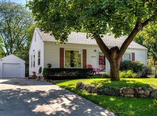 2201 56th St, Des Moines, IA 50310