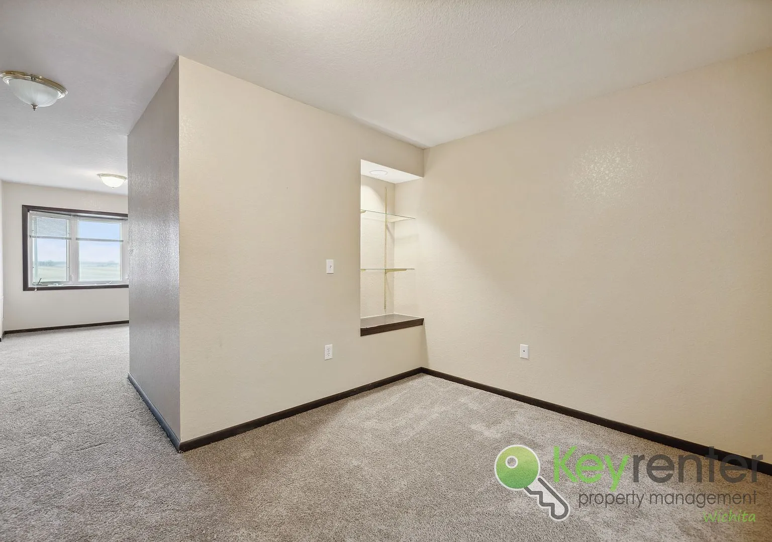 $650 / 1 br / 1.0 ba / 630 sqft Simple Living - Studio Apartments! — Photo 4