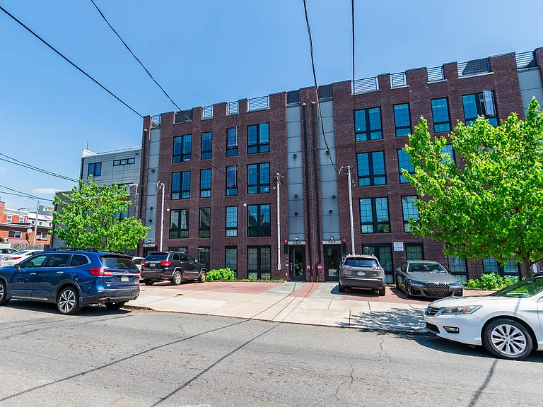 745 N 20th Street — Photo 18