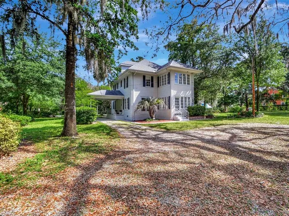 4855 Audubon Ave, De Leon Springs, FL 32130