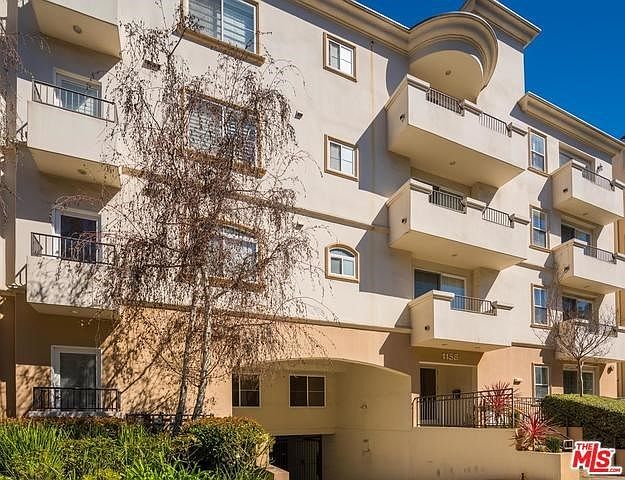 1st image of 1158 Wellesley Ave APT 102