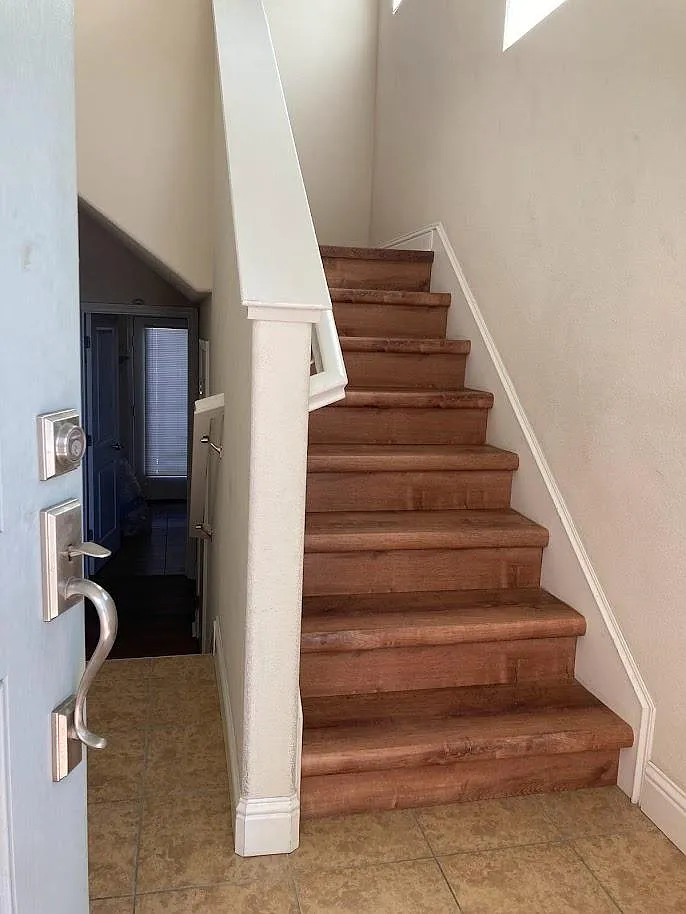 2618 Wisteria Way — Photo 2