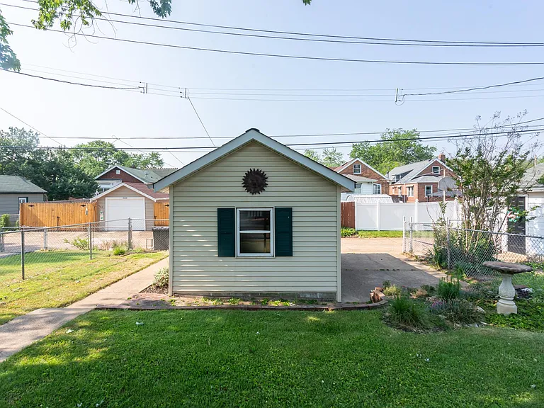 6332 Oleatha Ave — Photo 7
