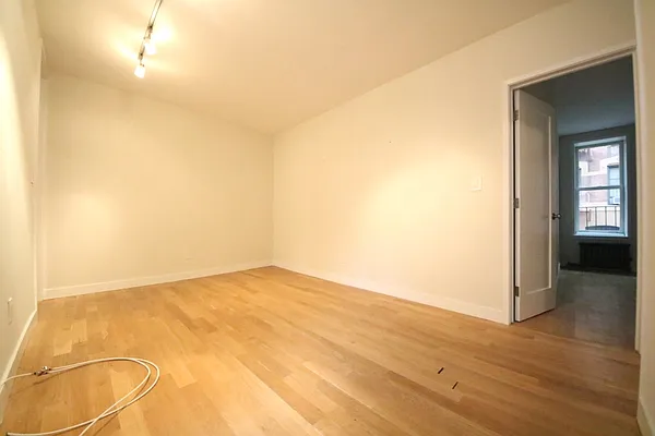 Rented by (Legacy) NY Quality Living Uptown | media 16