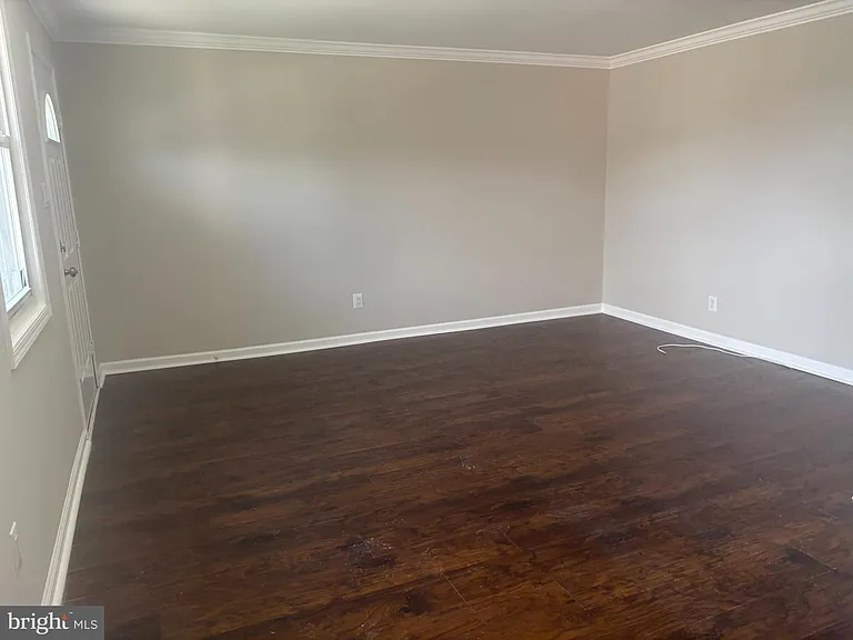 517 Tatum St — Photo 8