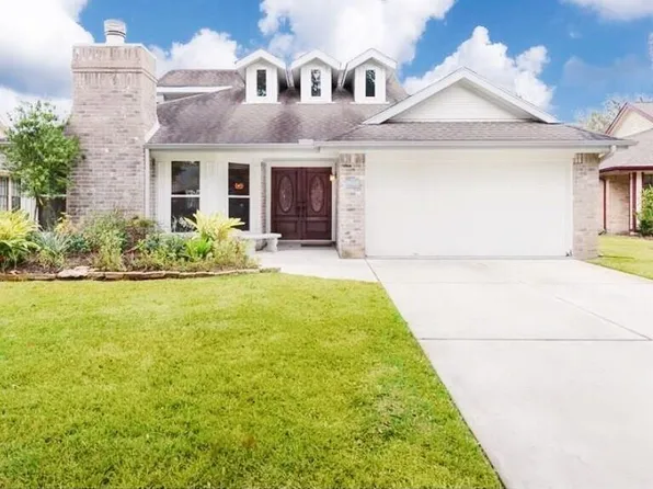 2123 Streamhurst Ln, Sugar Land, TX 77479