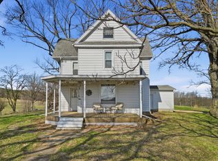 2812 S Brookville Rd, Polo, IL 61064