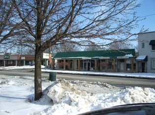 22746 Shore Center Dr, Euclid, OH