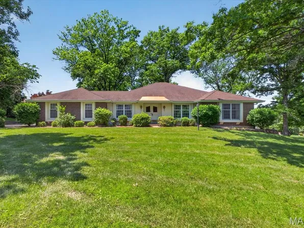 12310 Gaillard Dr, Saint Louis, MO 63141