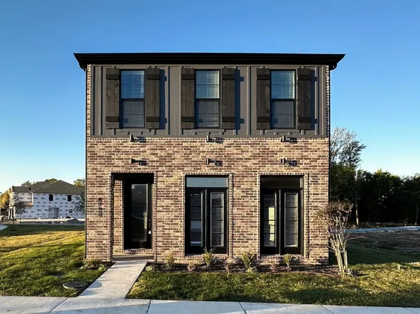 4293 W Bronco Dr, 4293 Bronco Dr #1, Fayetteville, AR 72704