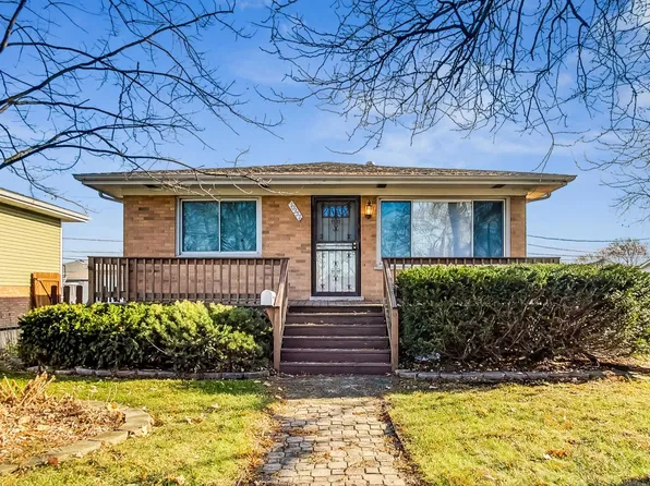 10357 Nashville Ave, Chicago Ridge, IL 60415