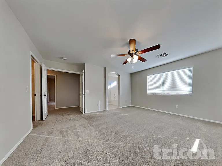 2651 S 89th Ave — Photo 7