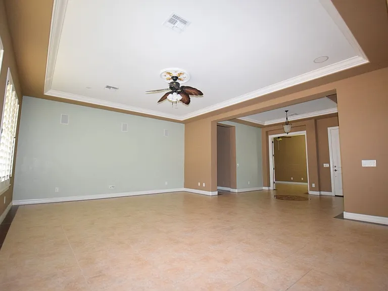 2192 E Coconino Pl — Photo 9