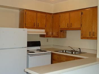 1st image of 8422 Tidewater Dr APT 01
