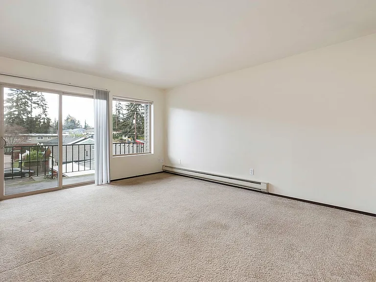 Heather Apartments — Photo 11