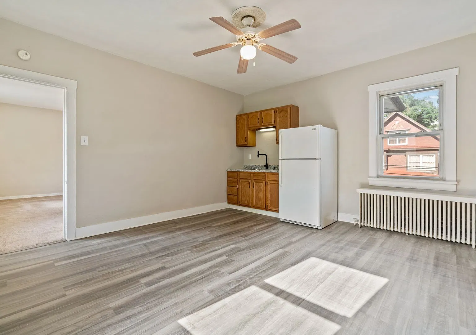 571 Washington Avenue — Photo 3