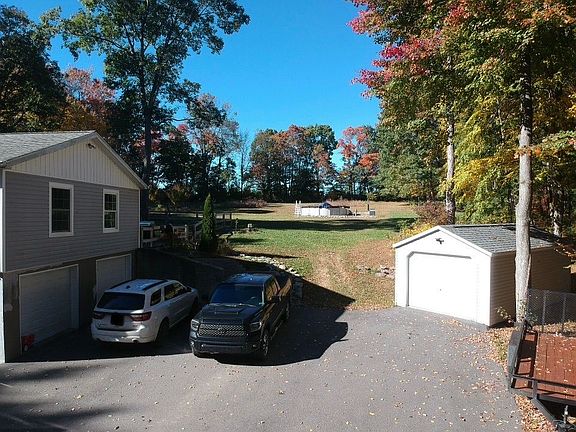 2nd image of 532 Fritz Rd
