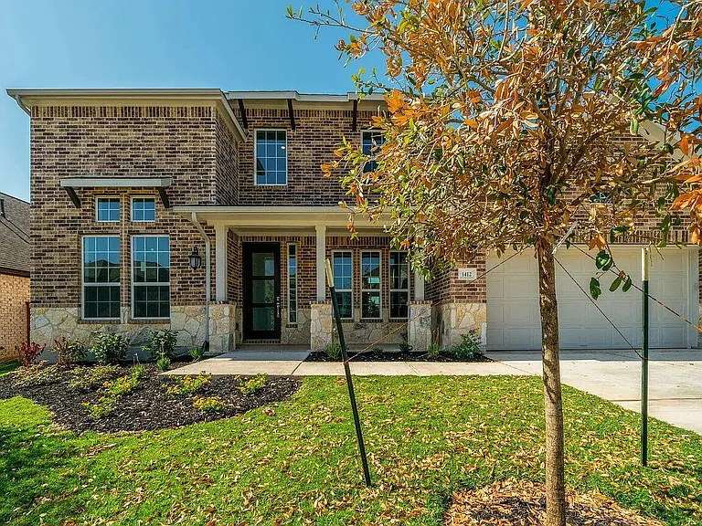 1412 Mulberry Oak Ln — Photo 2