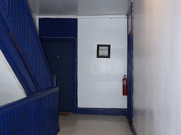 4th image of 11 N Harrison St APT 2A