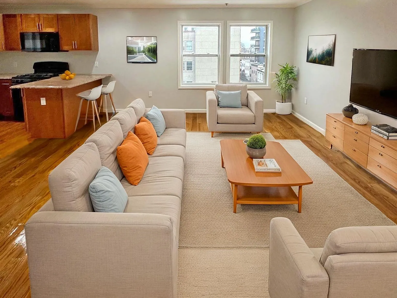 4115 Park Ave Apartments — Photo 2