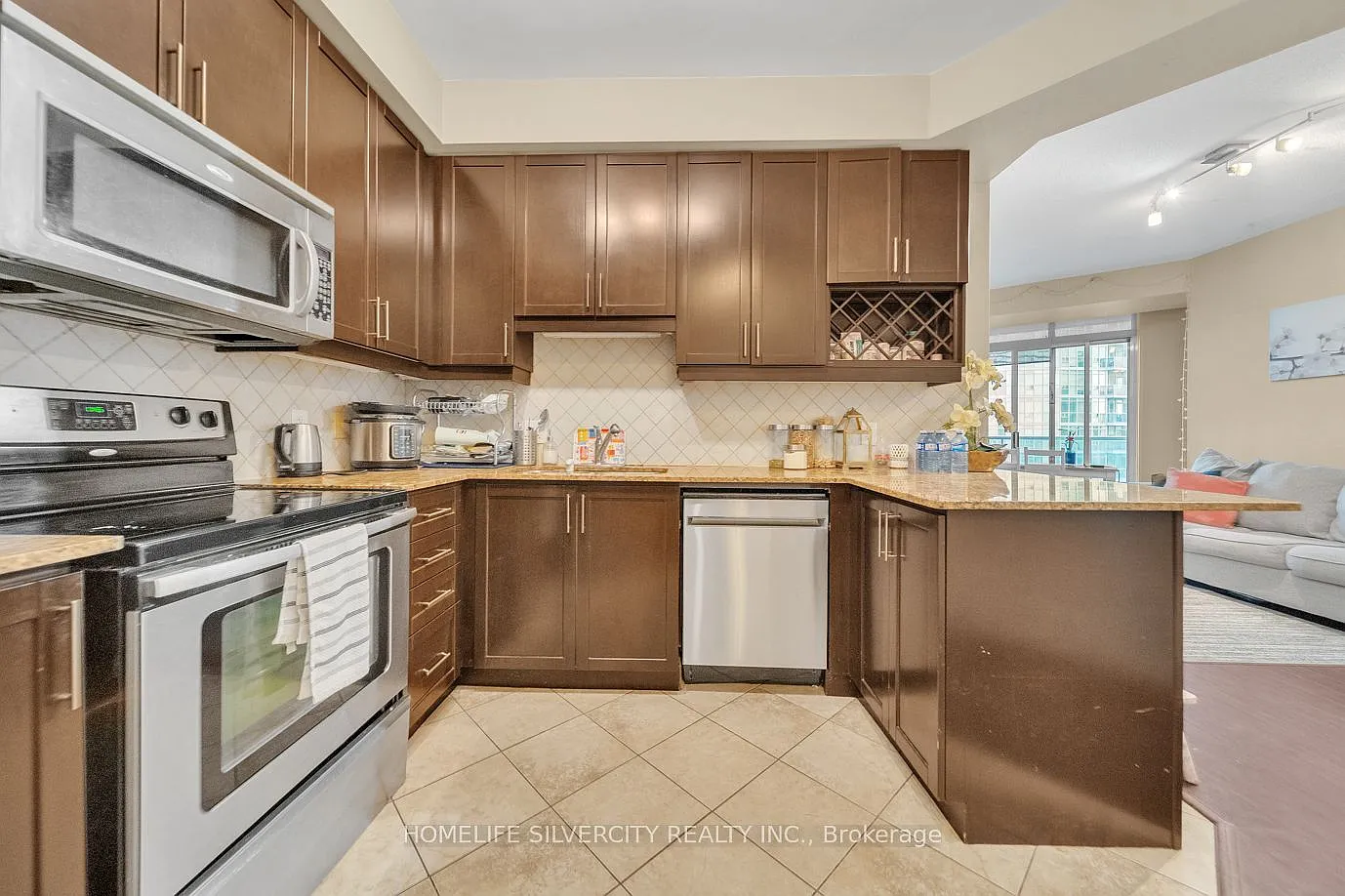 2 bed, $2,750 — Photo 4