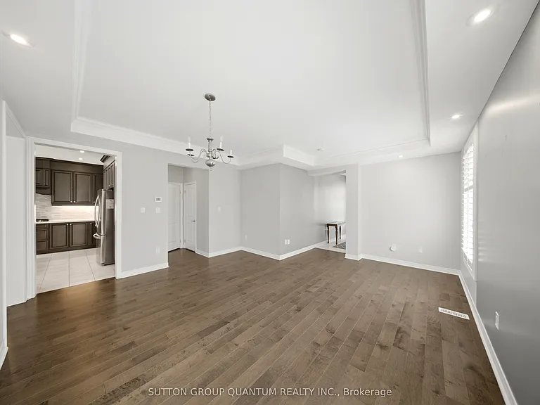 3196 Ernest Appelbe Blvd — Photo 10