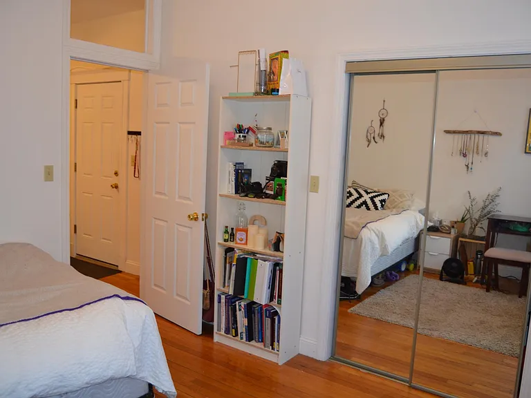 33 Egremont Rd #1 — Photo 9
