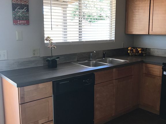 2nd image of 6762 W Ironwood Dr