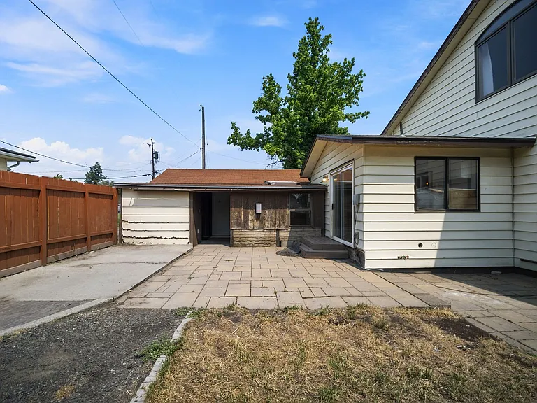 5703 N Regal St — Photo 47