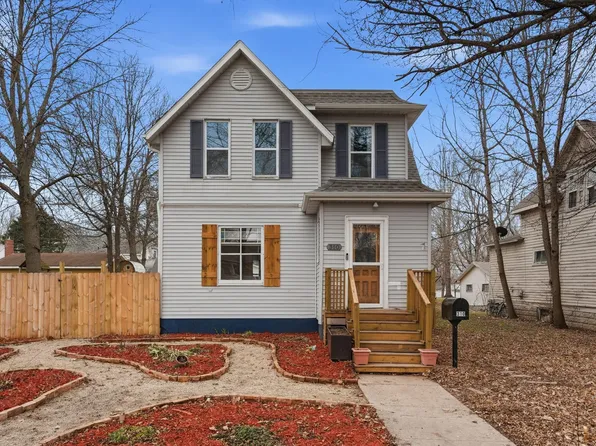 310 1st Ave SE, Glenwood, MN 56334