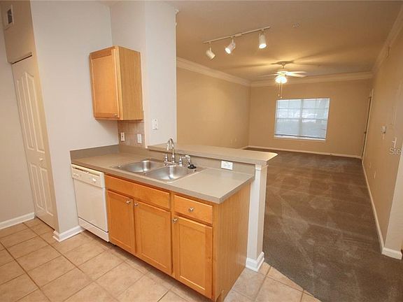 3rd image of 4207 S Dale Mabry Hwy Unit 6104