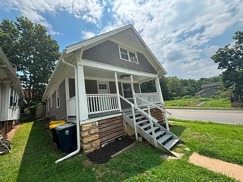 3823 Highland Ave Photo 1