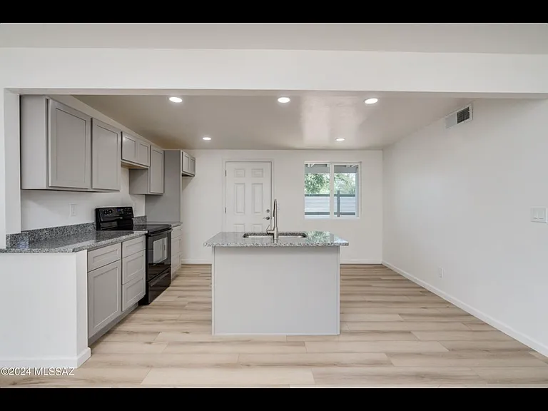 5701 E Pima St #5703-5705 — Photo 12