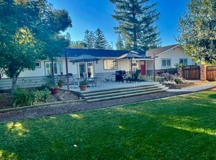 3648 Vista Charonoaks, Walnut Creek, CA 94598
