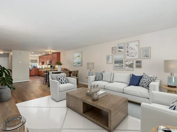 2522 Clairemont Dr Unit 203, San Diego, CA 92117