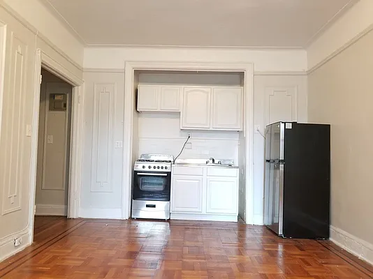 Rented by BRICK & GALO REALTY CORP | media 9