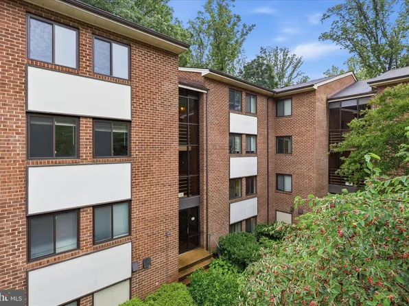 1540 Northgate Sq APT 21B, Reston, VA 20190