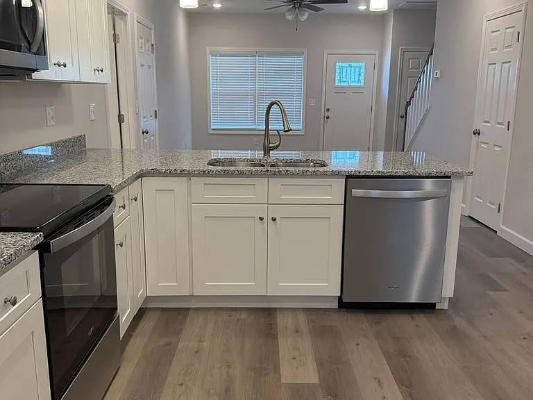 933 & 935 Rodeo Ct — Photo 60