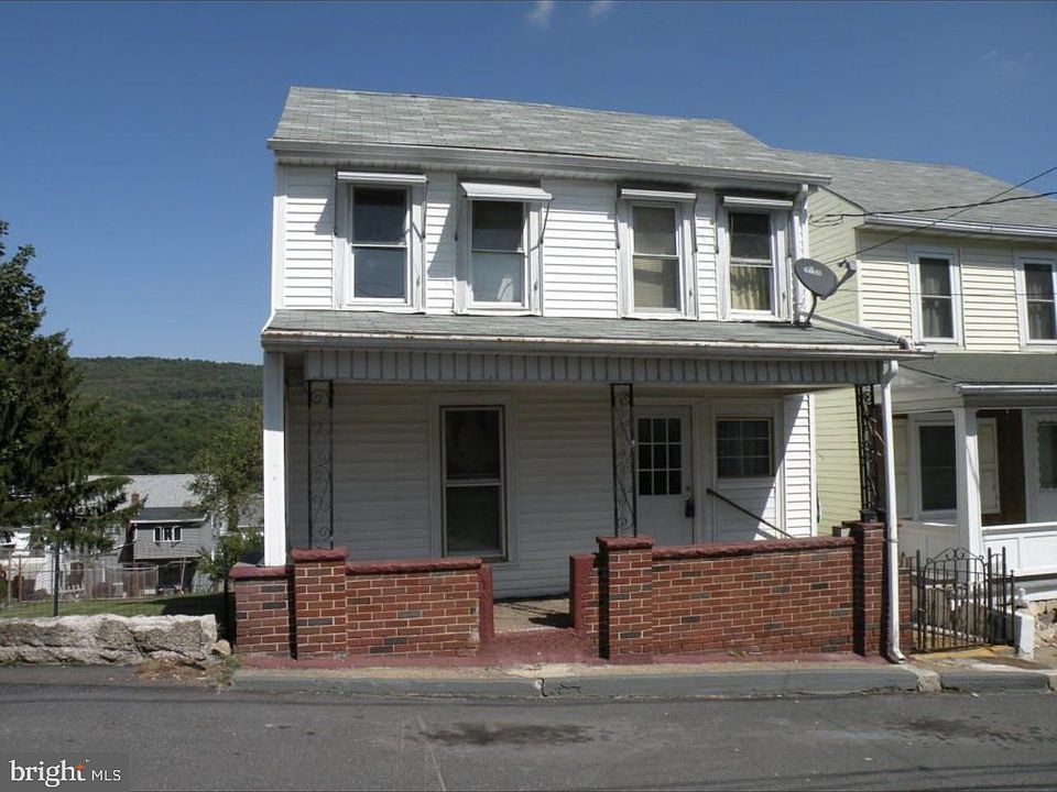 1435 Hemlock St, Coal Township, PA 17866 Zillow