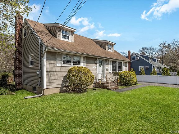 2nd image of 384 S 11th Street