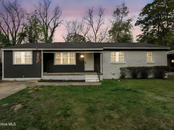 304 S Thompson Street, Whiteville, NC 28472