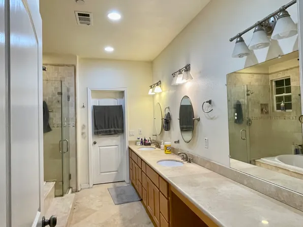 (undisclosed Address), Hayward, CA 94542