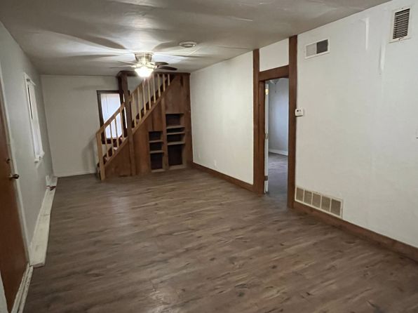 1827 SW Seabrook Ave