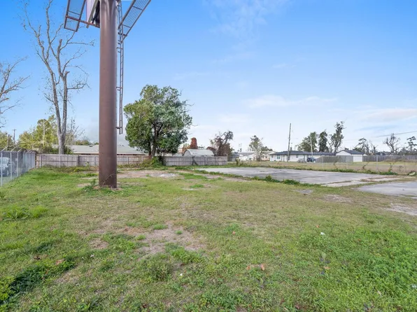 1723 N Highway 171, Lake Charles, LA 70611